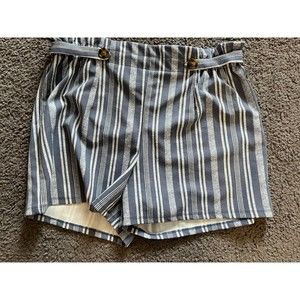 Harlow & Rose Elastic Waist Stripe Shorts Size XL